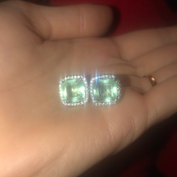 Real Peridot earrings - Picture 2 of 2